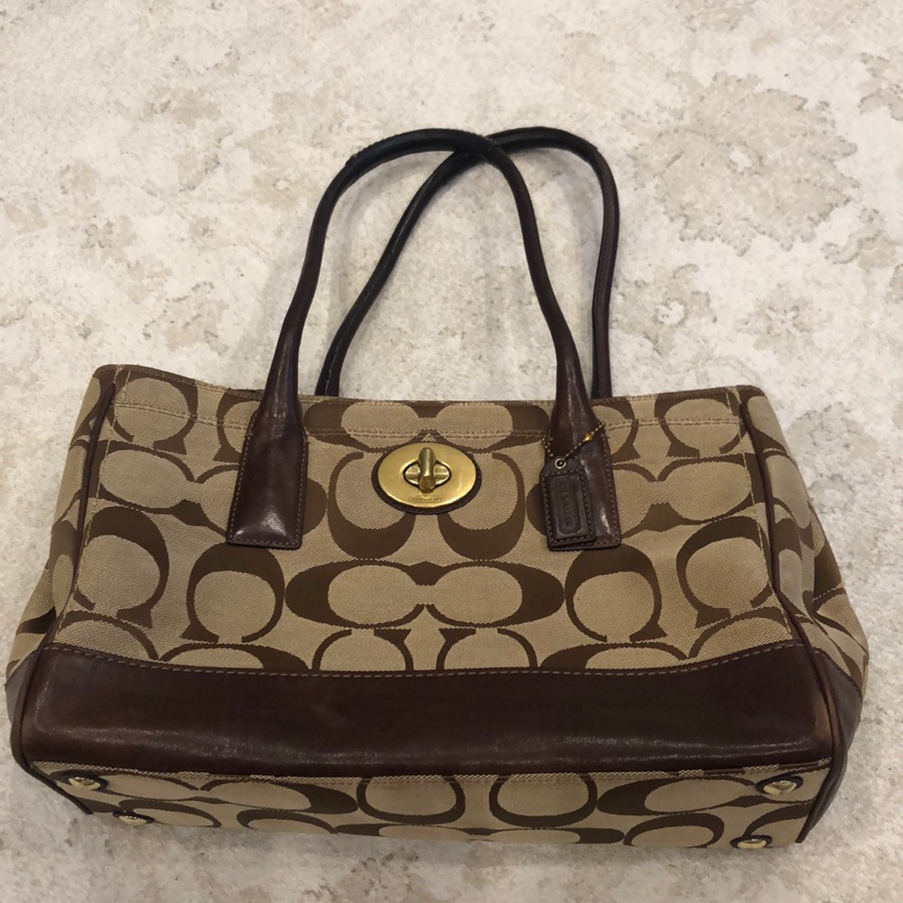 COACH MONOGRAM SHOULDER TOTE PURSE